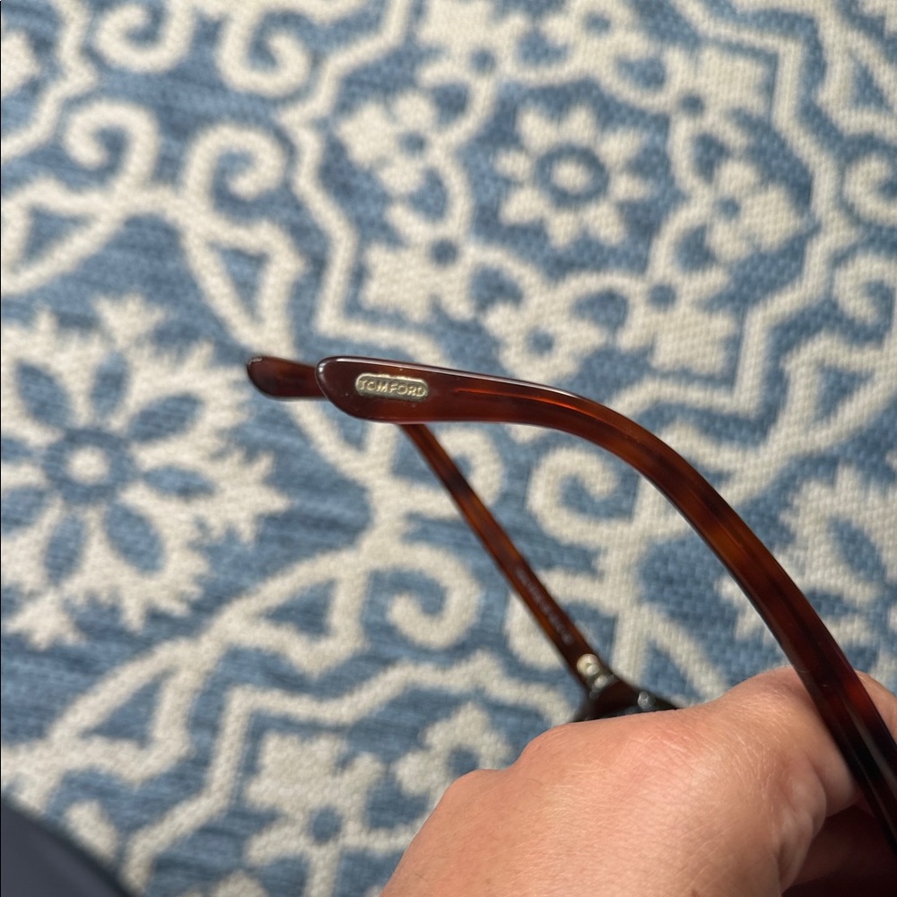 Tom Ford Women's Black and Brown Sunglasses - Picture 5 of 9